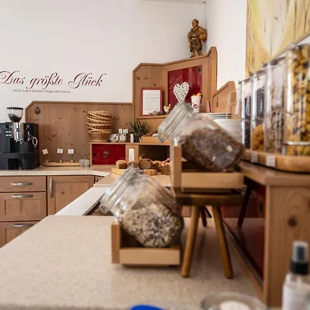 בית הארחה Der Winzerhof